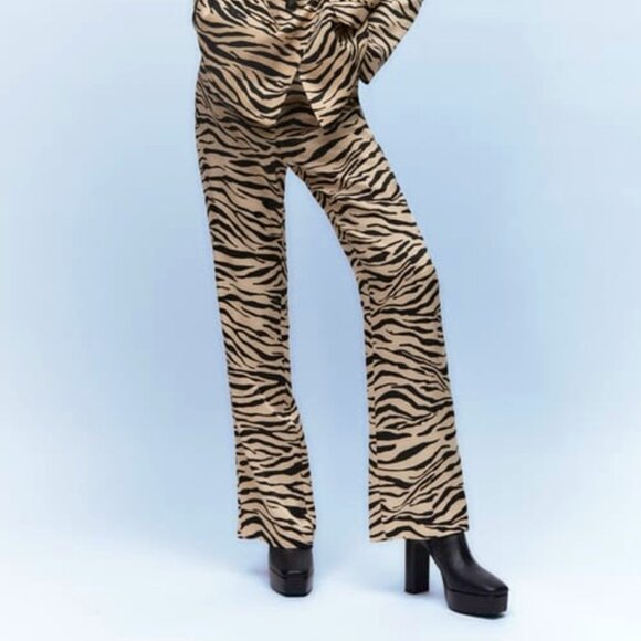 Zara zebra animal print satin pants back slit NWT - Picture 1 of 5